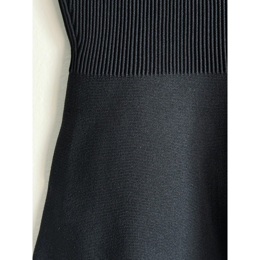 Theory Black Sleeveless Knit Peplum Top Fit & Flare Ribbed Textured Blouse Sz L - Picture 9 of 16